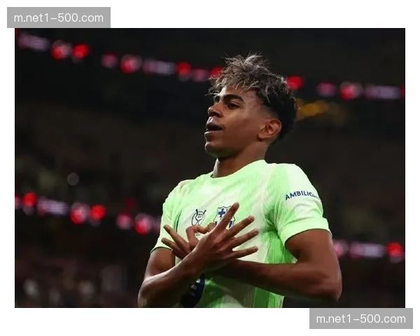 费尔明单季参与25球创新高 本场两助攻激活亚马尔攻击群 费尔明单季参与25球创新高 本场两助攻激活亚马尔攻击群